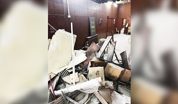 انتشرت صور تخريب المعهد على مواقع التواصل