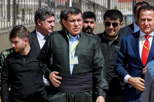 تأتي زيارة عبدي الثالثة إلى دمشق، بعد يوم واحد من زيارة براك وكوبر إلى شمال شرق سوريا (أ ف ب)