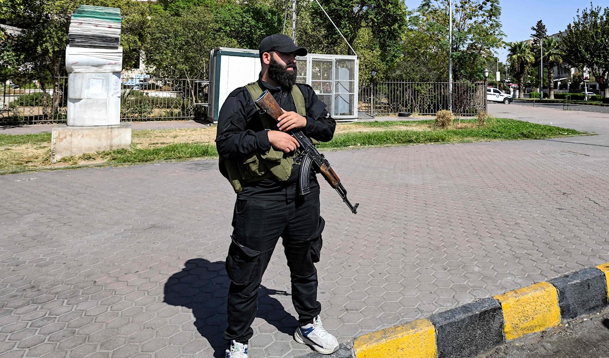 مصدر عسكري لـ«سانا»: قوات الجيش اكتشفت نفقاً لـ«قسد» يربط مواقعها بمكان خلف مواقع الجيش (أ ف ب)
