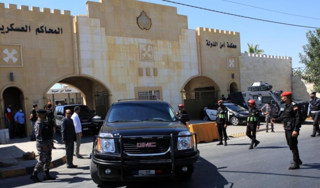 قضت محكمة أمن الدولة بسجن اثنين من المتهمين 15 عاماً (من الويب)