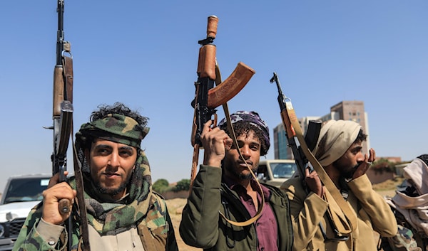 الإعلام السعودي يسوّق رواية عن تراجع الدور الإيراني الإقليمي وتأثيره في صنعاء (أ ف ب)