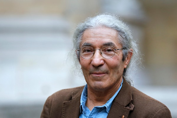 حكم على صنصال بالسجن سبع سنوات في الجزائر بتهمة «تمجيد الإرهاب» (أ ف ب)