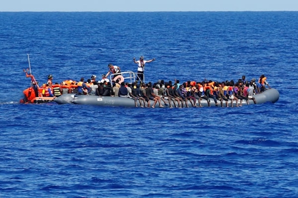 غالباً ما تشهد سواحل ليبيا حوادث غرق لقوارب محمّلة بالمهاجرين (من الويب)