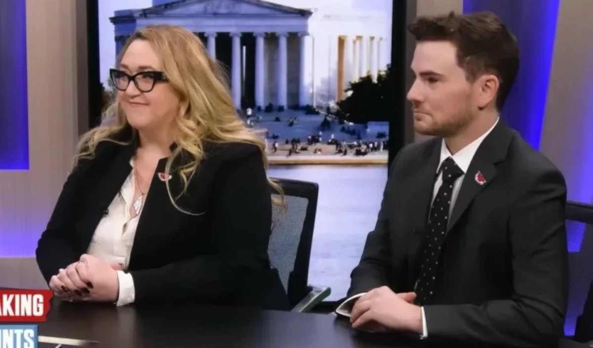 لاقى عمل الموقع رواجاً واسعاً في أميركا.