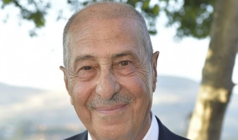 وقع المخرج الراحل مجموعة من البرامج التي قدّمها الفنان صلاح تيزاني