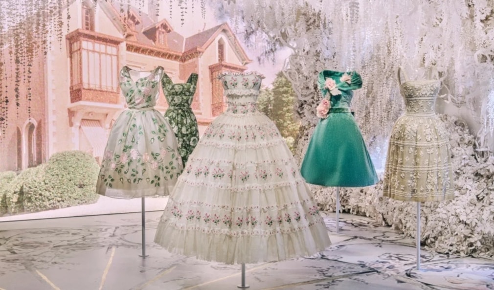 المعرض يحمل عنوان Azzedine Alaïa's Dior Collection