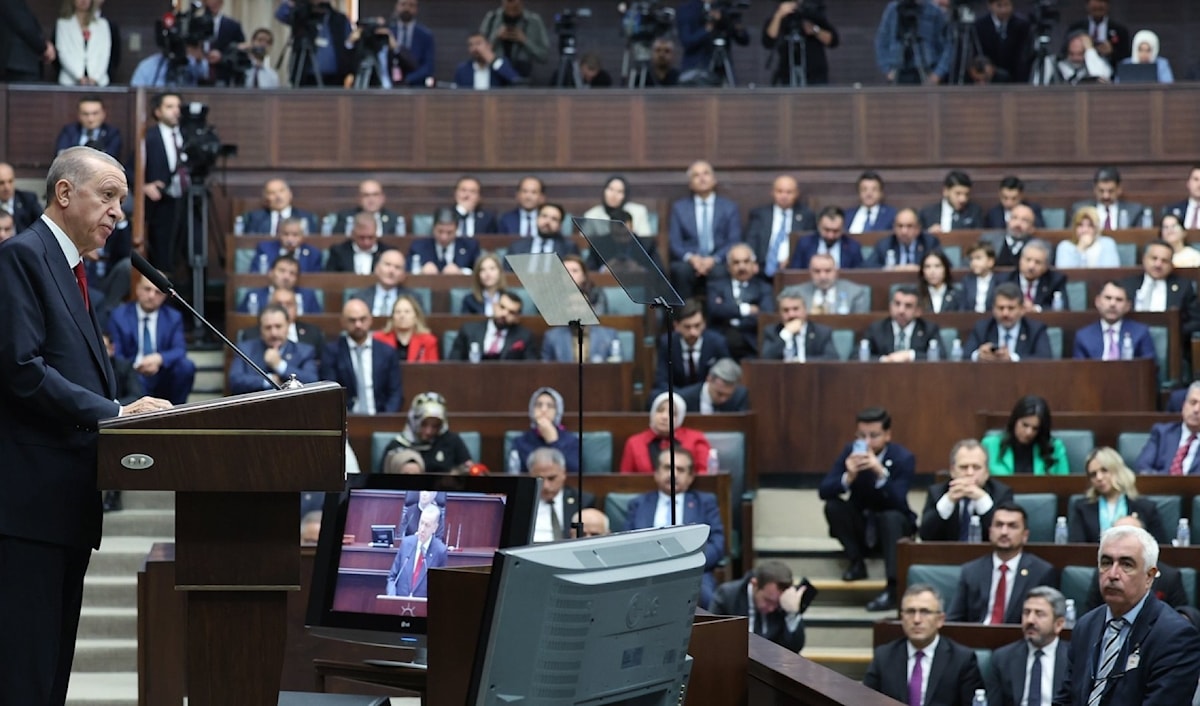 إردوغان:«اللجنة ستتخذ القرار الأنسب لتركيا وأمنها ووحدة الأمة» (من الويب)