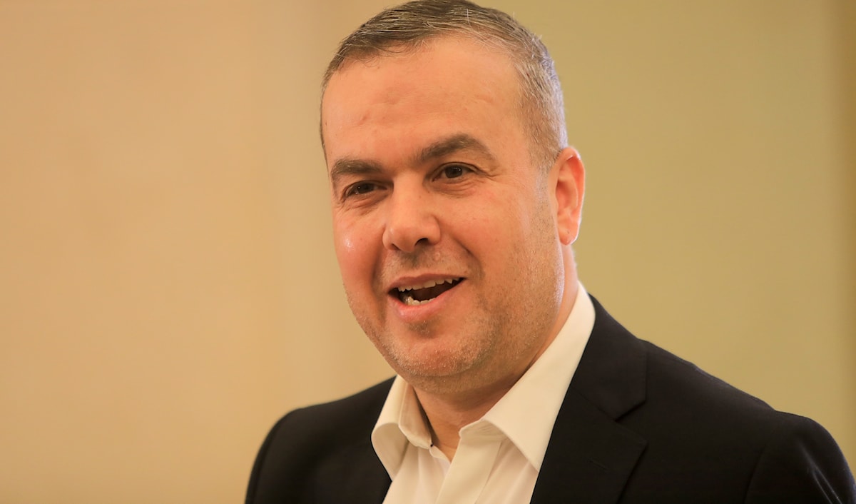 فضل الله: هناك حصاراً خارجياً تفرضه تحديداً أميركا من أجل منع وصول أي مبلغ إلى لبنان (هيثم الموسوي)