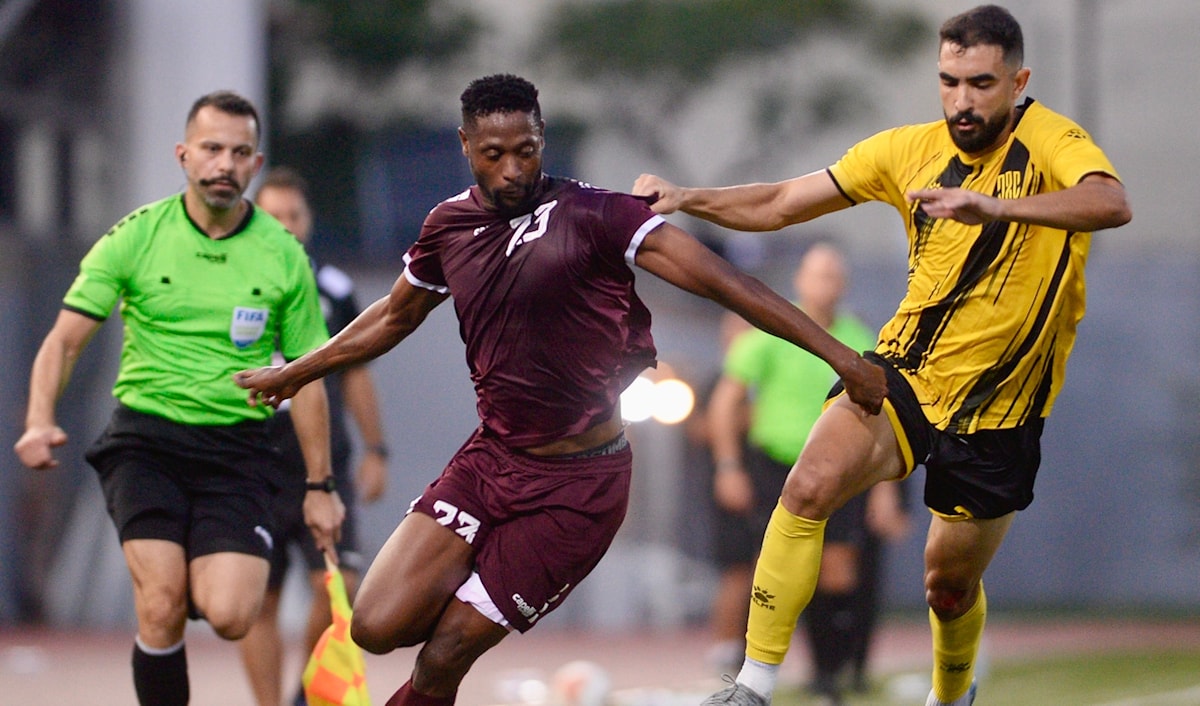 انفرد النجمة، بالصدارة بعد فوزه الكبير على العهد، برباعية نظيفة (طلال سلمان)