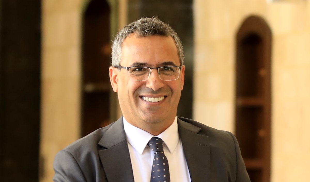 أشار هاني إلى أن الوزارة تلقت أكثر من 150 طلباً من بلديات للمشاركة في البرنامج (هيثم الموسوي)