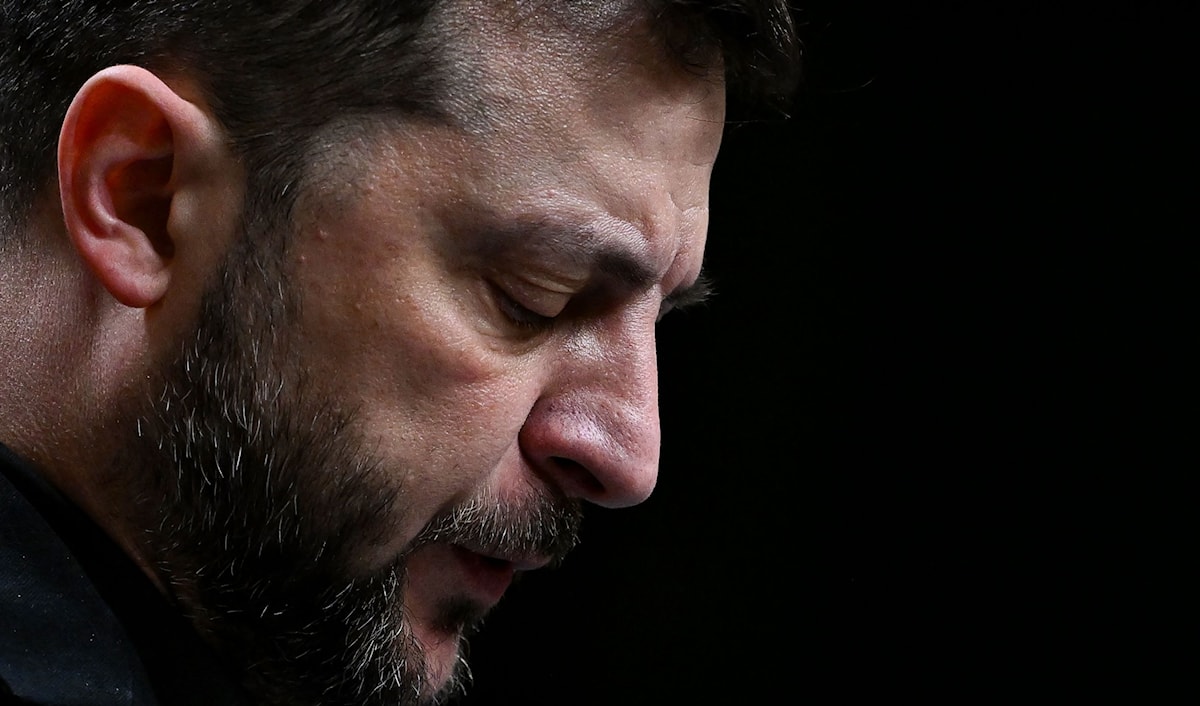 قبول زيلينسكي الضمني بالخطة، أو على الأقلّ عدم رفضه العلني لها، ليس مُستغرَباً (أ ف ب)