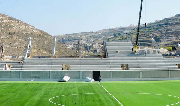 تبلغ السعة الجماهيرية لملعب جويا 6500 مقعد مع وجود مدرّجين متقابلين (طلال سلمان)