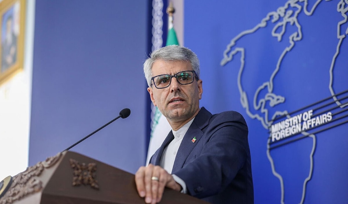 طهران لا تتدخل في الشؤون الداخلية للبنان (من الويب)