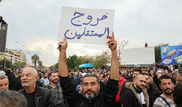 المسار الأمني السياسي لما حدث في السويداء يتكرّر في الساحل (أ ف ب)