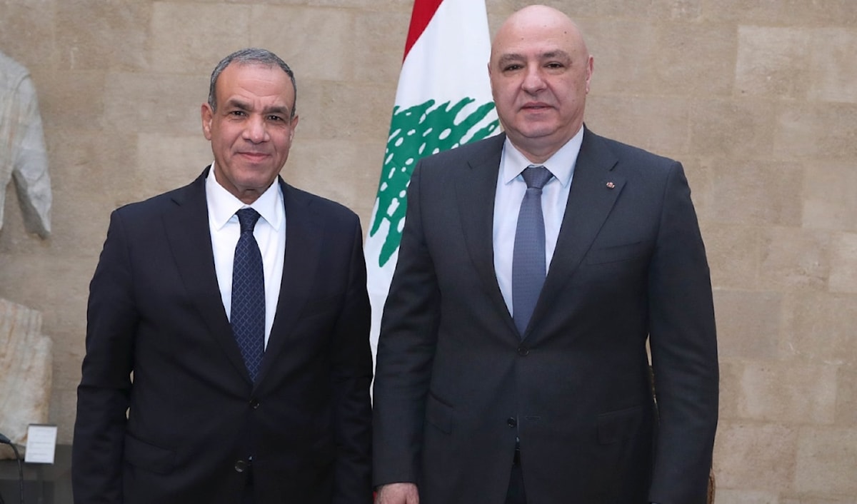 (رئاسة الجمهورية)