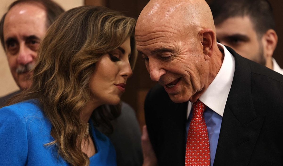 برّاك يقول، إن البيت الأبيض مفتوح لرئيس الجمهورية شرط التزامه بخطة مع جدول زمني لنزع سلاح حزب الله والتطبيع مع إسرائيل (أ ف ب)