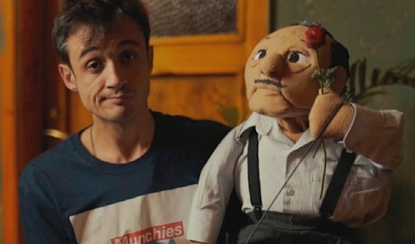 ريكاردو باصوص ودميته