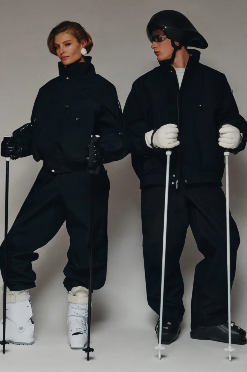 تضمّ مجموعة Nike x Jacquemus Apr&egrave;s Ski نحو 18 قطعة