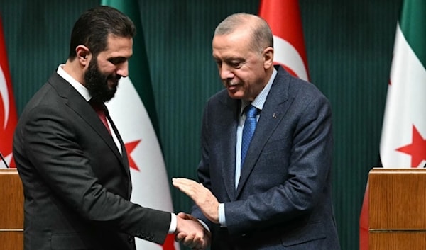 تتواصل «الانتفاضة» السعودية والإماراتية لمنع سقوط كلّ سوريا بيد تركيا (أ ف ب)