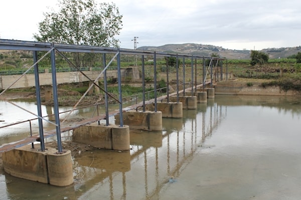 أعادت «مصلحة الليطاني» إطلاق موسم الري في مشروع ري القاسمية (المصلحة الوطنية لنهر الليطاني)