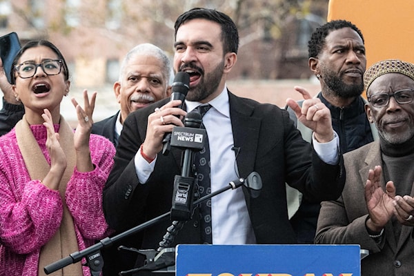 يمكن فهم «الهجمة» على ممداني من خلال استعراض أبرز الوعود التي أطلقها أثناء حملته الانتخابية (أ ف ب)