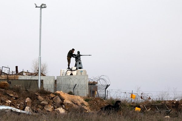 بلغ عدد نقاط التفتيش الإسرائيلية، في القنيطرة مثلاً، ما لا يقلّ عن 35 نقطة (أ ف ب)