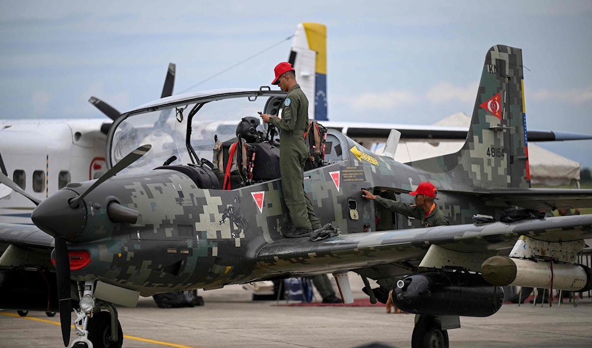 ألغت فنزويلا حقوق التشغيل لستّ شركات طيران كبرى تماهت مع التحذيرات الأميركية (أ ف ب)