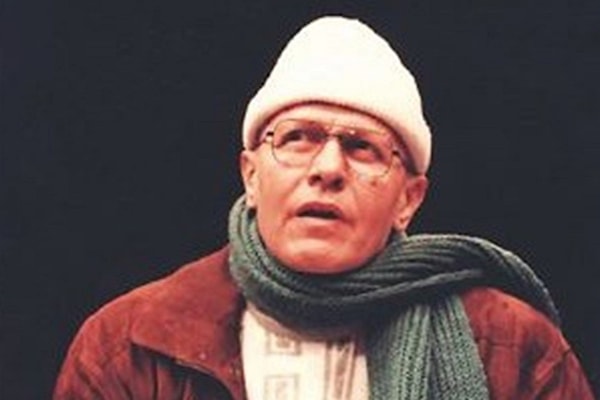 «رحلة حنظلة» إلى بيروت