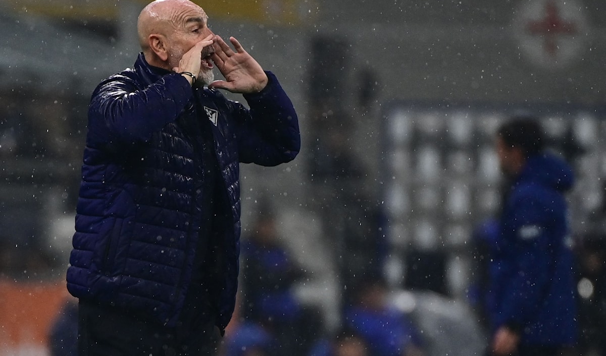 قالت إدارة النادي التوسكاني في بيان «إعفاء ستيفانو بيولي من مهام التدريب»، موضحةً أنها أوكَلت المهمة «مؤقتاً» إلى دانييلي غالوبا.