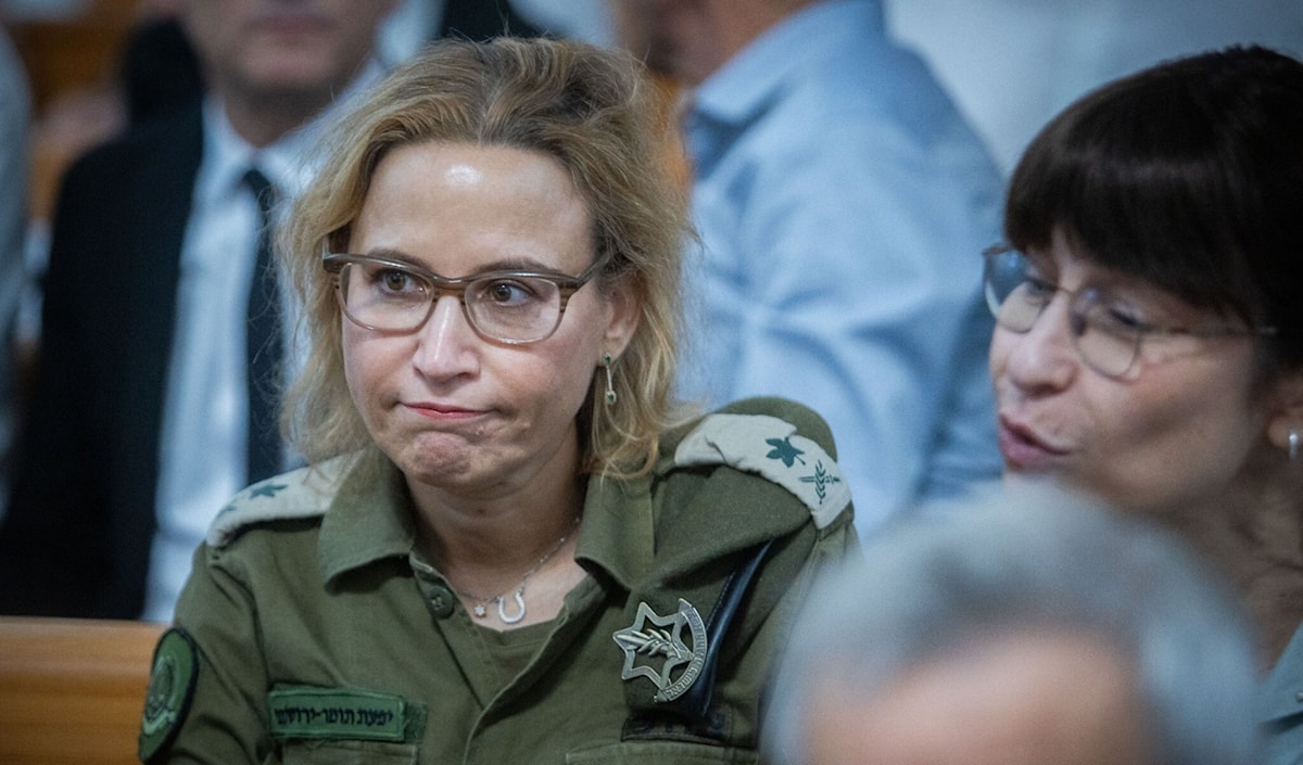 استقالت المدعية العسكريةمن منصبها عقب إعلان الجيش فتحَ تحقيق جنائي على خلفية التسريب (من الويب)