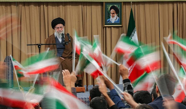 يبدو أنّ صراع التيارين سيبقى أحد أبرز التصدّعات في السياسة الإيرانية لسنوات مقبلة