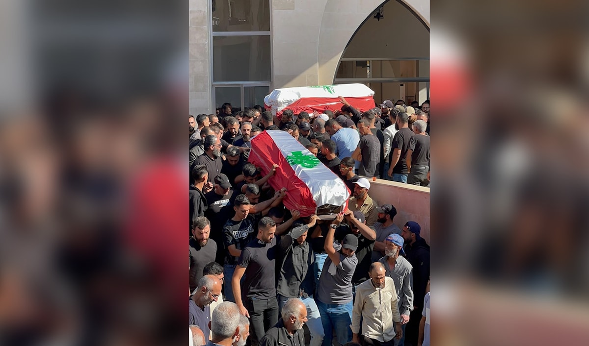 شيّعت شبعا أمس الشهيدين الأخوين محمد وحسن كنعان اللذين استشهدا السبت الماضي في غارة إسرائيلية (الأخبار)