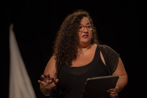 من عرض «ثلاث آيات في الوحدة»