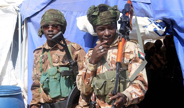 يواصل الجيش عملياته في ولايات شمال كردفان وغربها وجنوبها (أ ف ب)