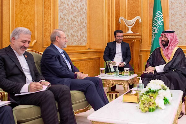 تسعى إيران إلى الدخول في حوار أمني مع السعودية حول الخليج وأمن الطاقة واستقرار سوق النفط (أ ف ب)