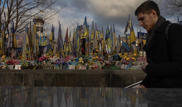 تأتي المكالمة بعد اجتماع القادة الثلاثة مع زيلينسكي الإثنين في لندن (أ ف ب)