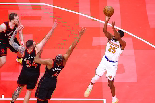 أن بي ايه: أورلاندو يلاقي نيويورك في نصف نهائي الكأس