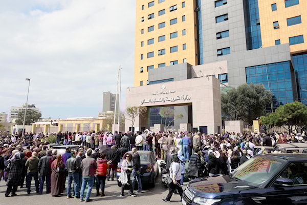 أعلنت الروابط عن خطوات تصعيدية الأسبوع المقبل (مروان بو حيدر)