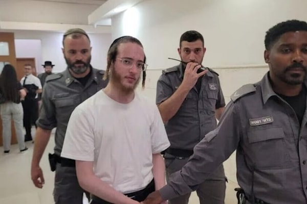 وجّهت السلطات الإسرائيلية، منذ الحرب الأخيرة مع إيران، اتهامات إلى 34 إسرائيليّاً بالتعاون مع طهران (من الويب)