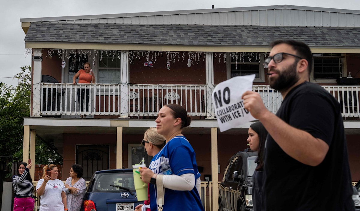 نفّذت الإدارة الاميركية أكثر من 1700 رحلة إلى عشرات الدول (أ ف ب)