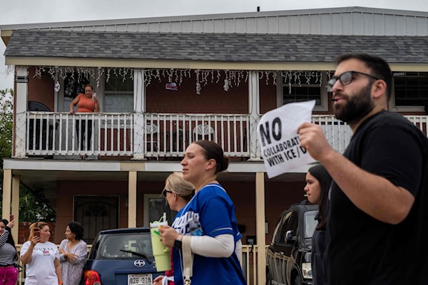 نفّذت الإدارة الاميركية أكثر من 1700 رحلة إلى عشرات الدول (أ ف ب)