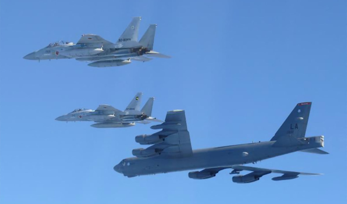 تؤكد المناورة جاهزية القوات العسكرية لليابان والولايات المتحدة (أ ف ب)