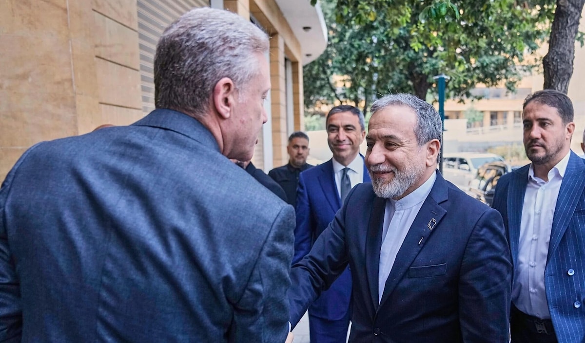 أكّد عراقجي أنّ طهران تسعى إلى فتح صفحة جديدة مع لبنان (من الويب)