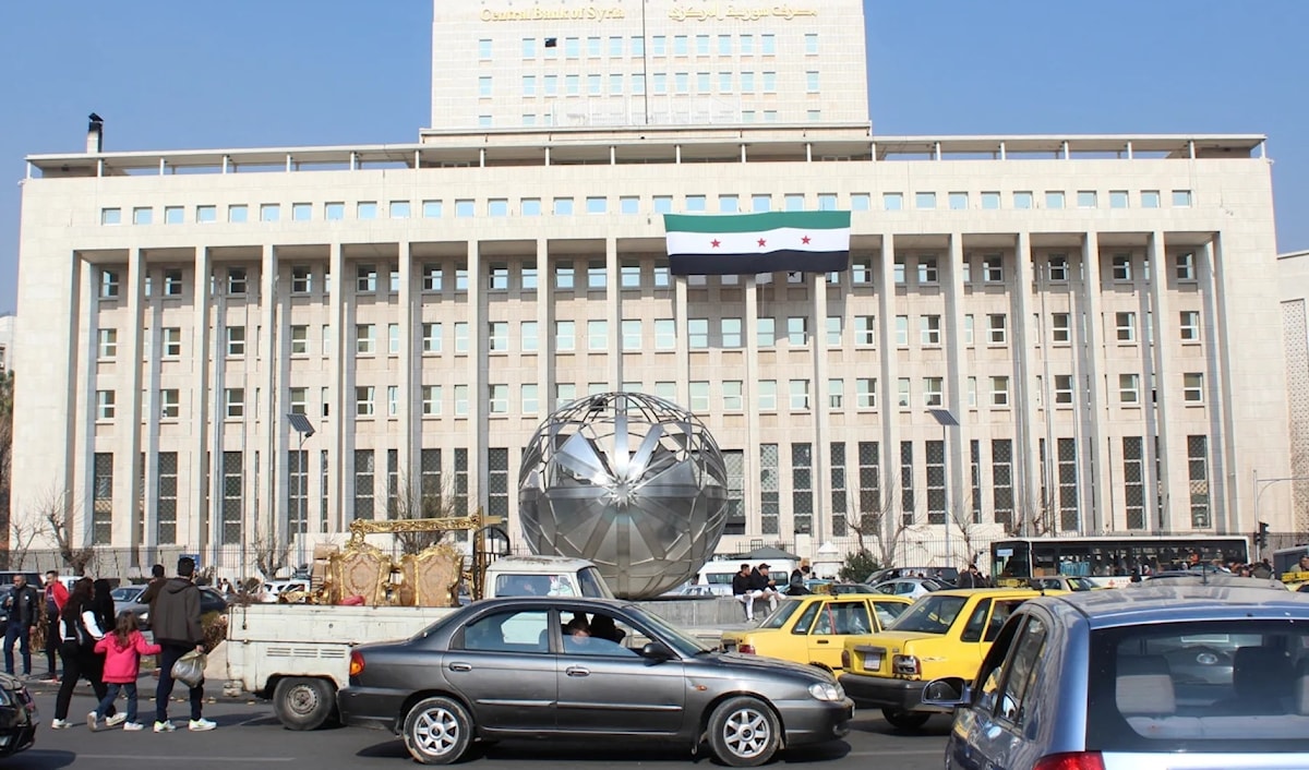 أشار الحصرية إلى أن معيار عملية استبدال العملة تقتضي حذف صفرين. (من الويب)