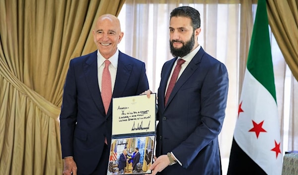 أرسل ترامب رسالة إلى الشرع عبر مبعوثه براك، قال فيها: «ستكون قائداً عظيماً، والولايات المتحدة ستساعدك» (من الويب)