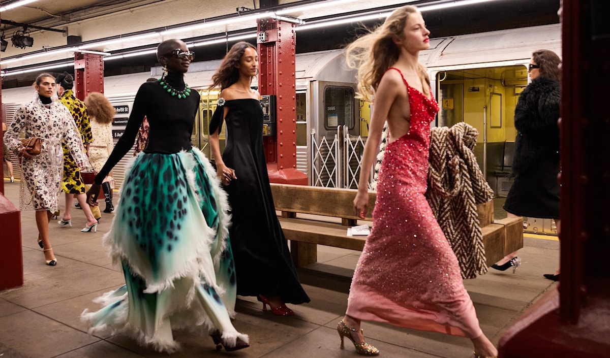 ركّز ماثيو بلازي على ابتكار مجموعة مستلهمة من شخصيات التقى بها حين عاش في نيويورك