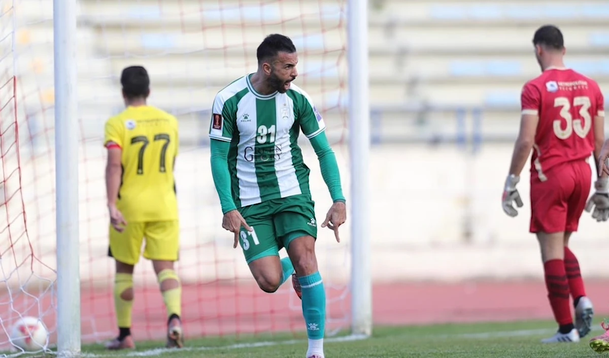 عزّز هشام خلف الله صدارته لترتيب الهدافين برصيد 9 أهداف