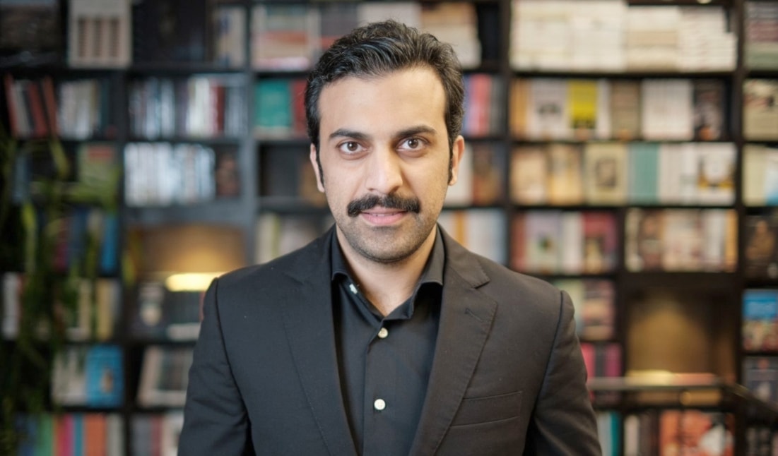 أكد منسّق الجائزة الشاعر محمد العتّابي أنّ الجائزة تمثل امتداداً لإرث الشيخ يوسف بن عيسى القناعي
