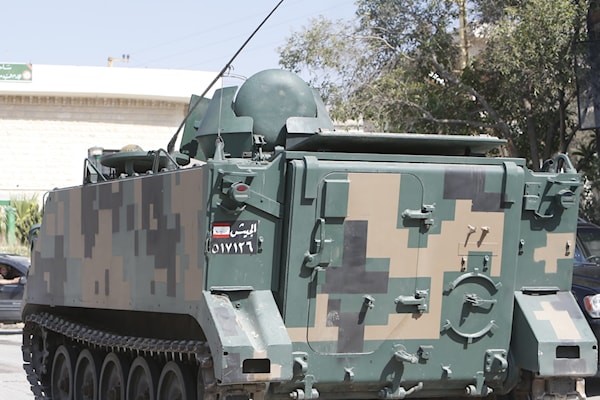 «الجيش يواصل متابعة التحقيقات في الملفات الأمنية» (هيثم الموسوي)