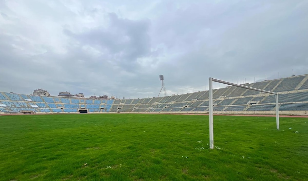 ستستضيف مدينة كميل شمعون الرياضية مباراةً للمرة الأولى هذا الموسم (طلال سلمان)